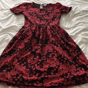 LuLaRoe Amelia red and black dress with pockets